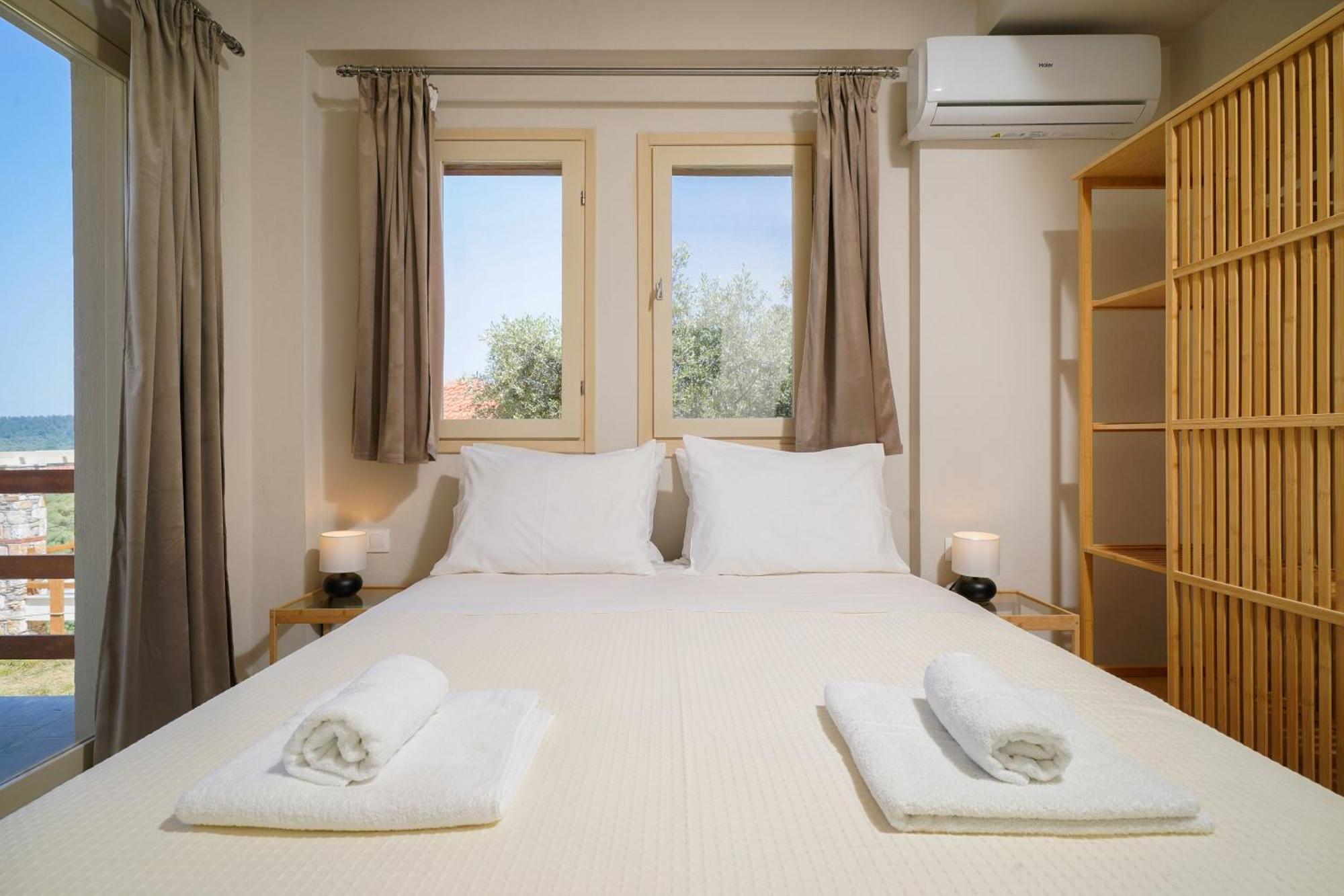 Villa Helicon Luxury *