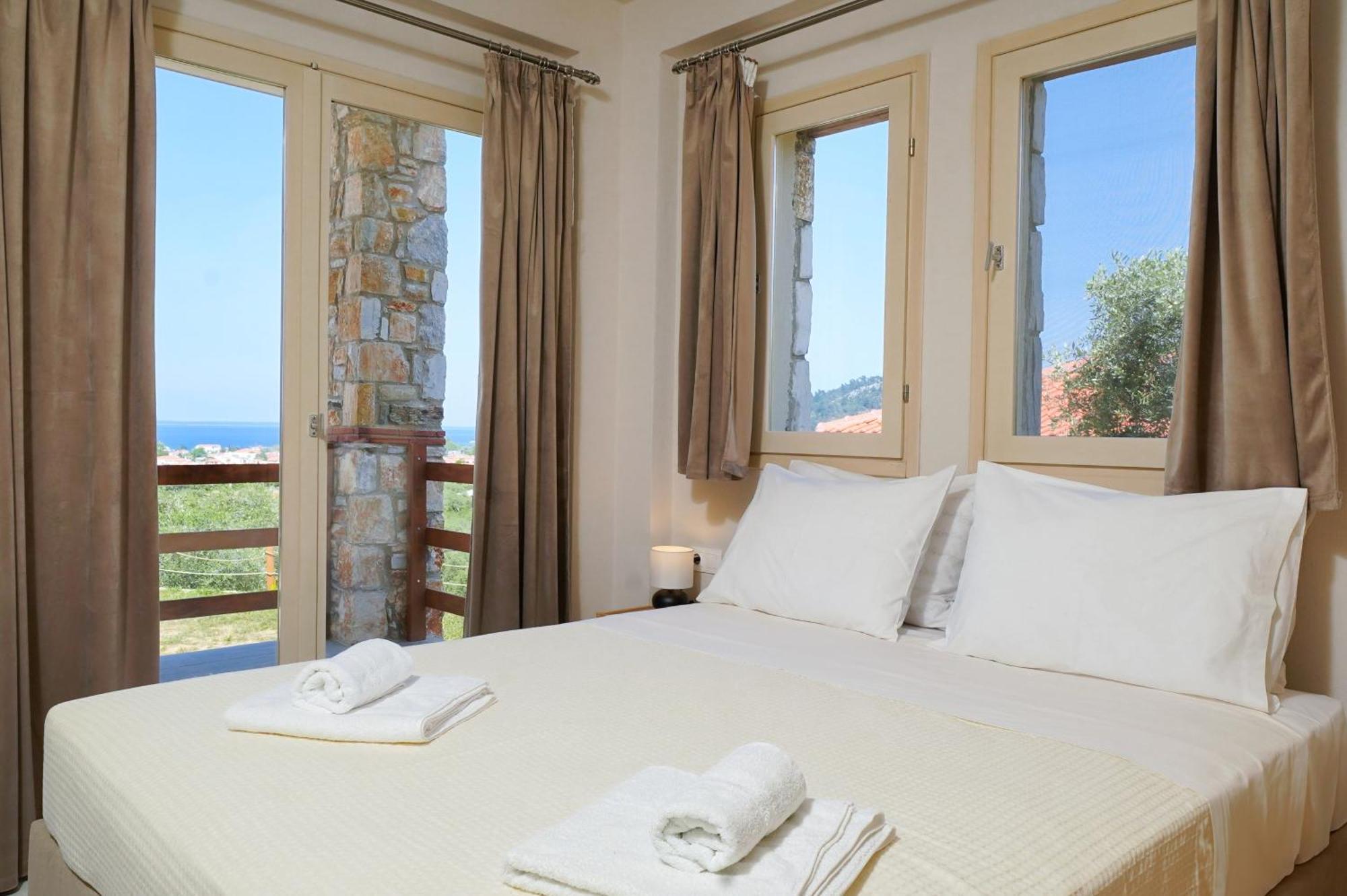 Helicon Luxury *