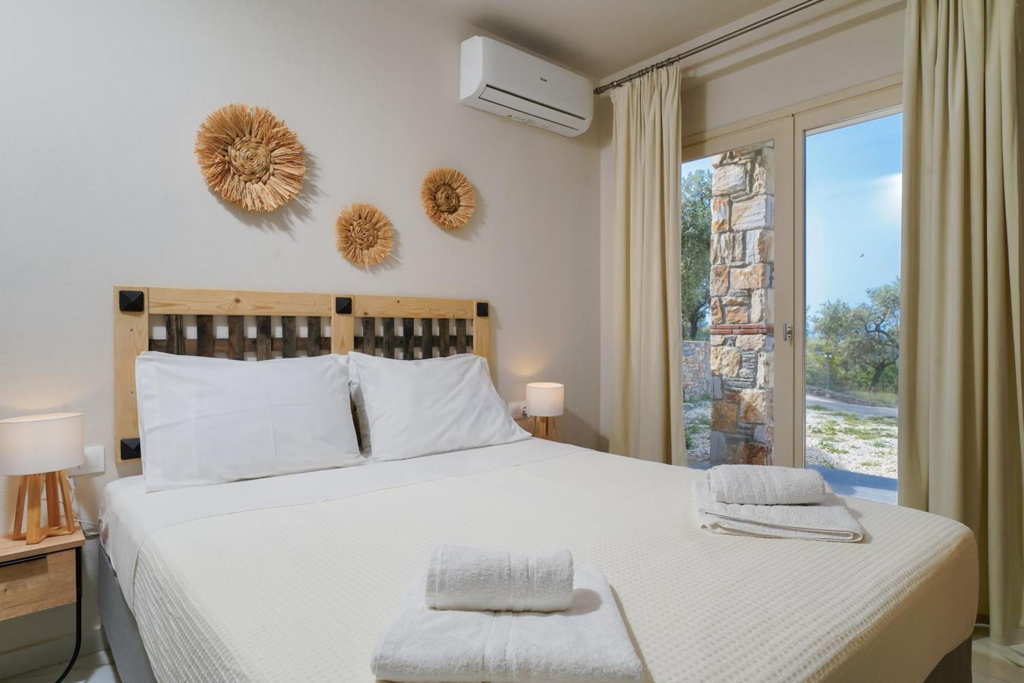 Helicon Luxury Villa