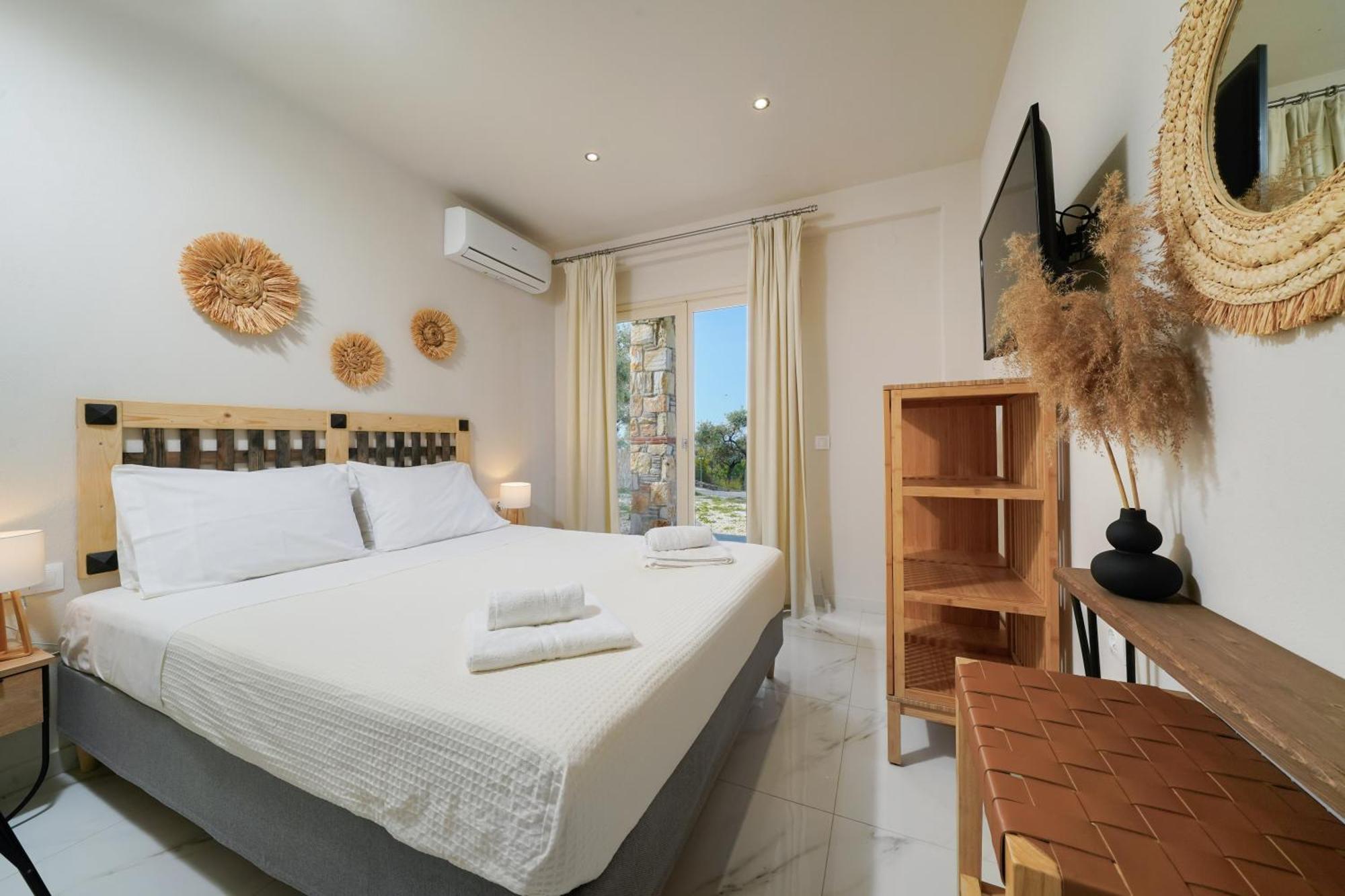 Helicon Luxury