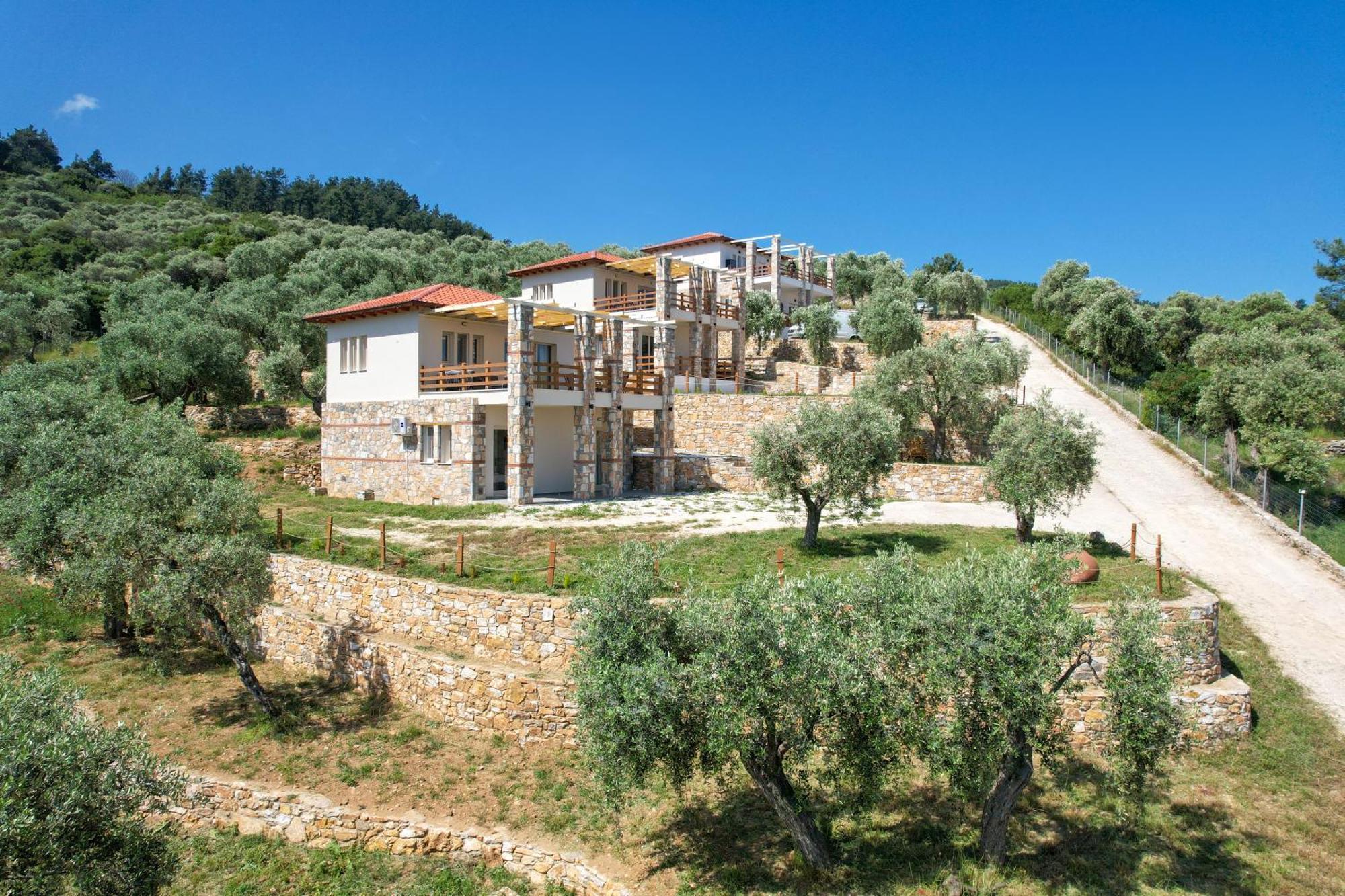 Helicon Luxury Villa
